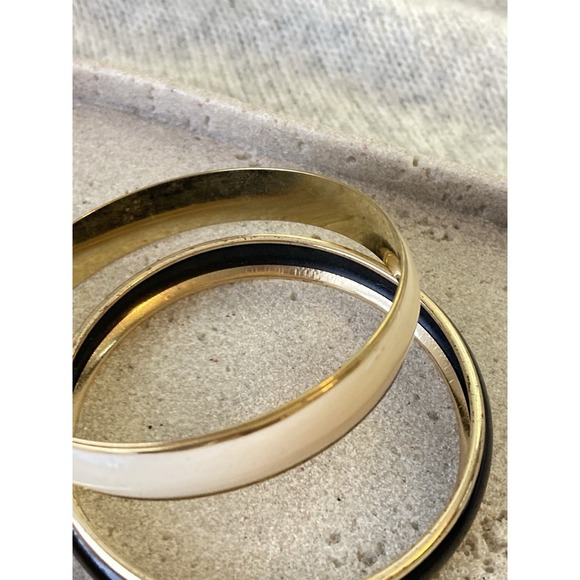 Vintage Gold Tone Enamel Bangle Bracelets Set Of 2 Black Ivory Cream Couture - Picture 4 of 8